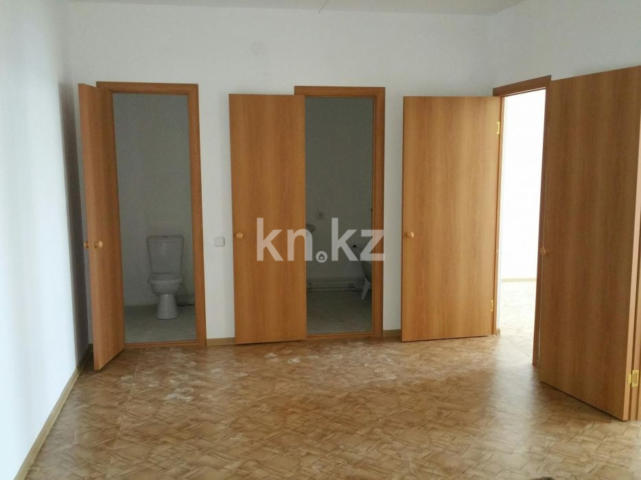 Аренда 2-комнатной квартиры, 85 м², пр. Республики, дом  1/3 в Караганде - фото 4