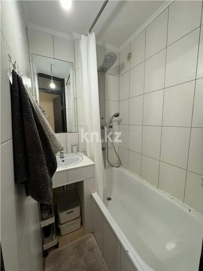 Продажа 3-комнатной квартиры, 65.2 м², мкр. Алмагуль, дом  11 в Алматы - фото 6