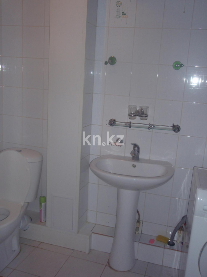 Аренда 2-комнатной квартиры посуточно, 52 м², ул. Мухита, дом  129 в Уральске - фото 7