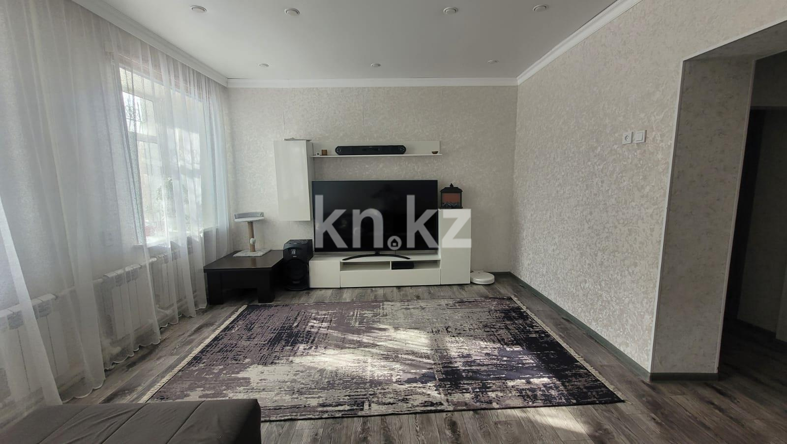 Продажа 2-комнатной квартиры, 58 м², ул. Жамбыла в Караганде - фото 2