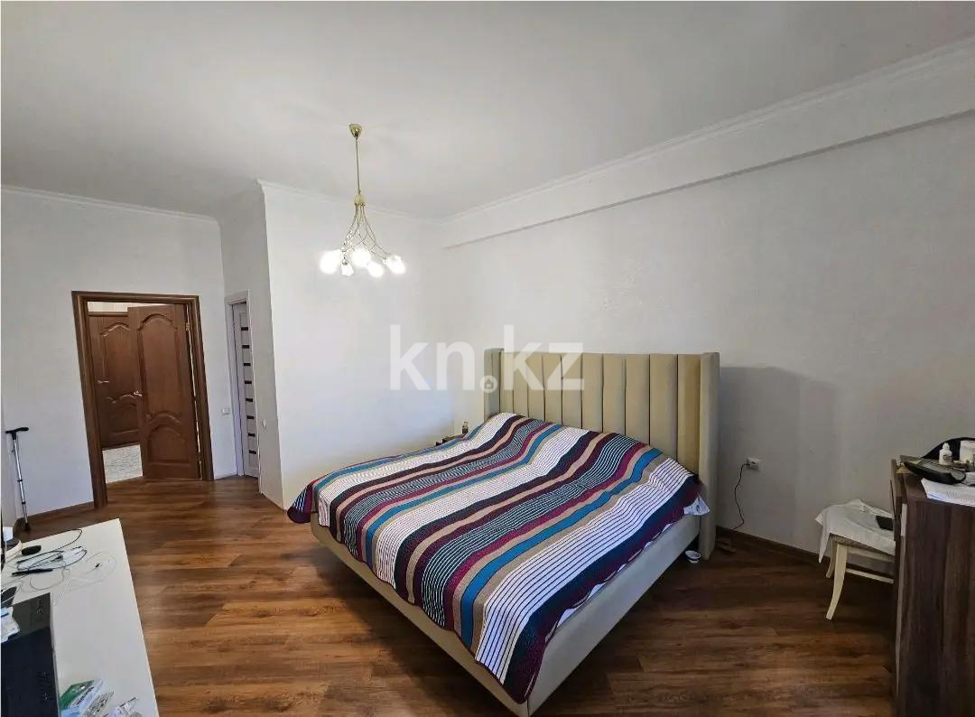 Продажа 3-комнатной квартиры, 120.6 м², ул. Жанар, дом  37б в Алматы - фото 3