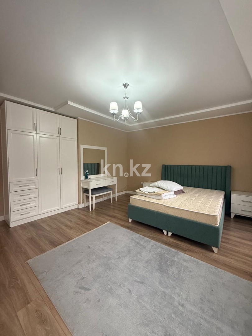 Продажа 3-комнатной квартиры, 130.9 м², ул. Арайлы в Алматы - фото 19