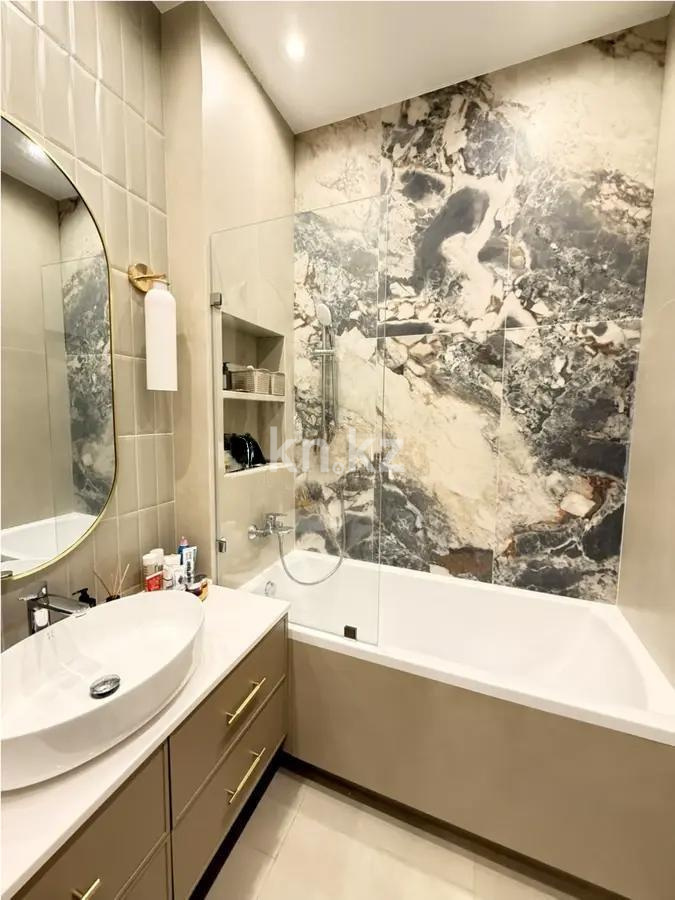 Продажа 3-комнатной квартиры, 95 м², ул. Розыбакиева, дом  197/2 в Алматы - фото 4