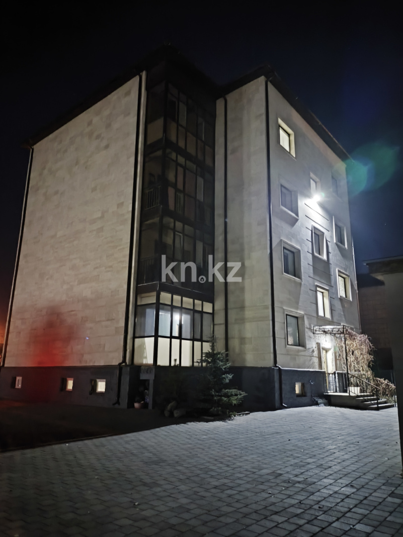 Продажа 3-комнатной квартиры, 95 м², ул. Муканова, дом  59в в Караганде - фото 2