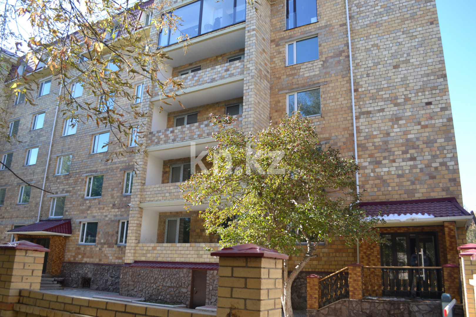 Продажа 3-комнатной квартиры, 96 м² в Караганде