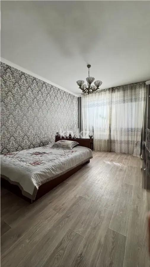 Продажа 2-комнатной квартиры, 42 м², мкр-н 16, дом  22 в Караганде