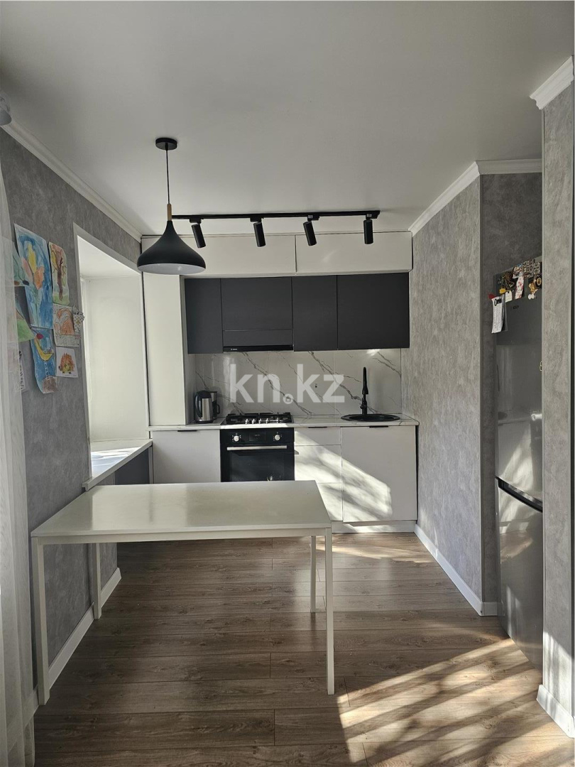 Продажа 3-комнатной квартиры, 54 м², ул. Терешковой в Караганде - фото 3