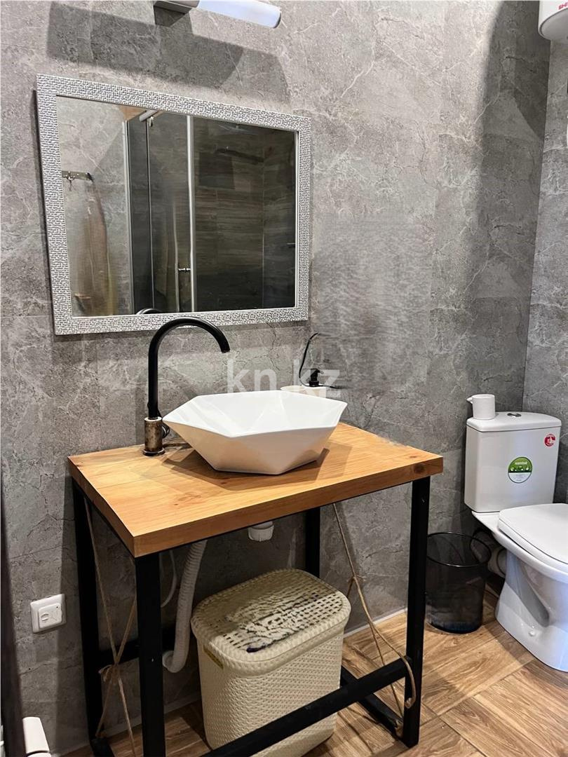 Продажа 3-комнатной квартиры, 110 м² в Караганде - фото 31