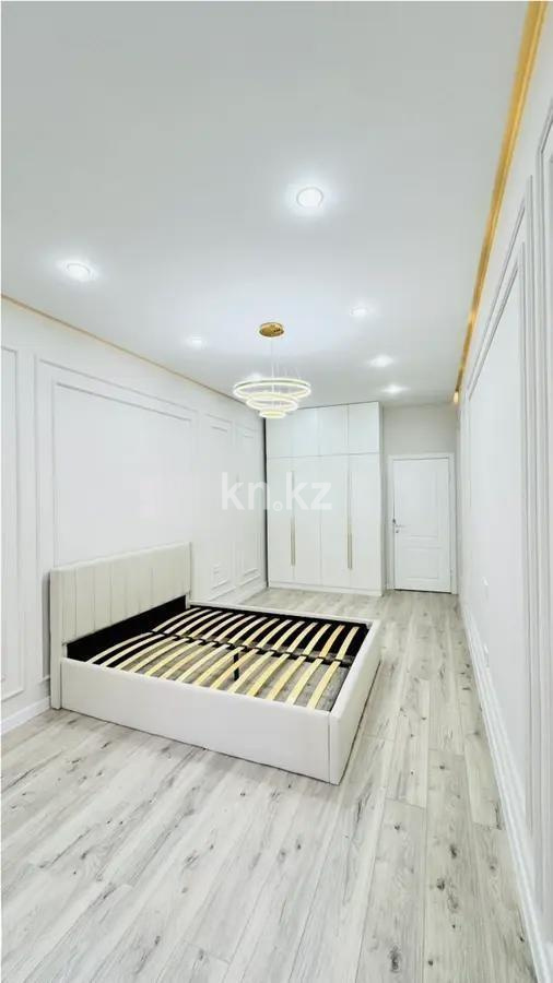 Продажа 2-комнатной квартиры, 79 м², пр. Райымбека, дом  348/1 в Алматы