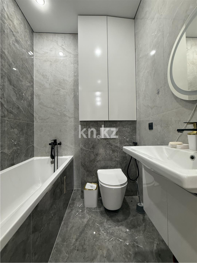 Продажа 2-комнатной квартиры, 69 м² в Караганде - фото 14