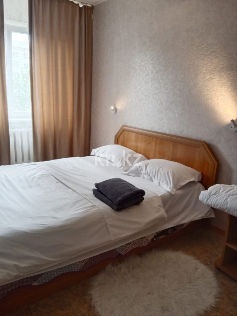 Аренда 2-комнатной квартиры посуточно, 46 м², ул. Казахстан, дом  106 в Усть-Каменогорске - фото 4
