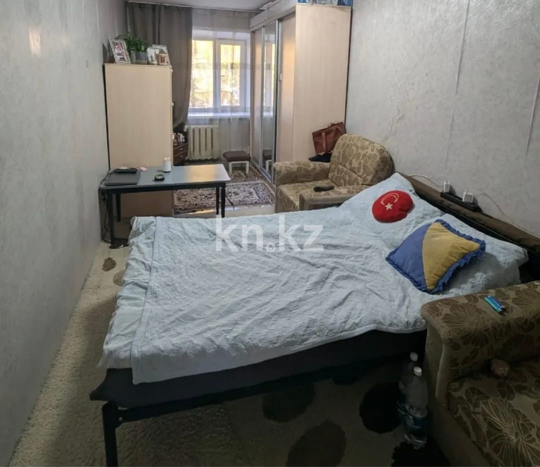 Продажа 3-комнатной квартиры, 58 м², пр. Бухар-жырау, дом  63 в Караганде - фото 3