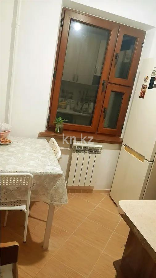 Продажа 2-комнатной квартиры, 45 м², мкр-н 12, дом  7 в Алматы - фото 3