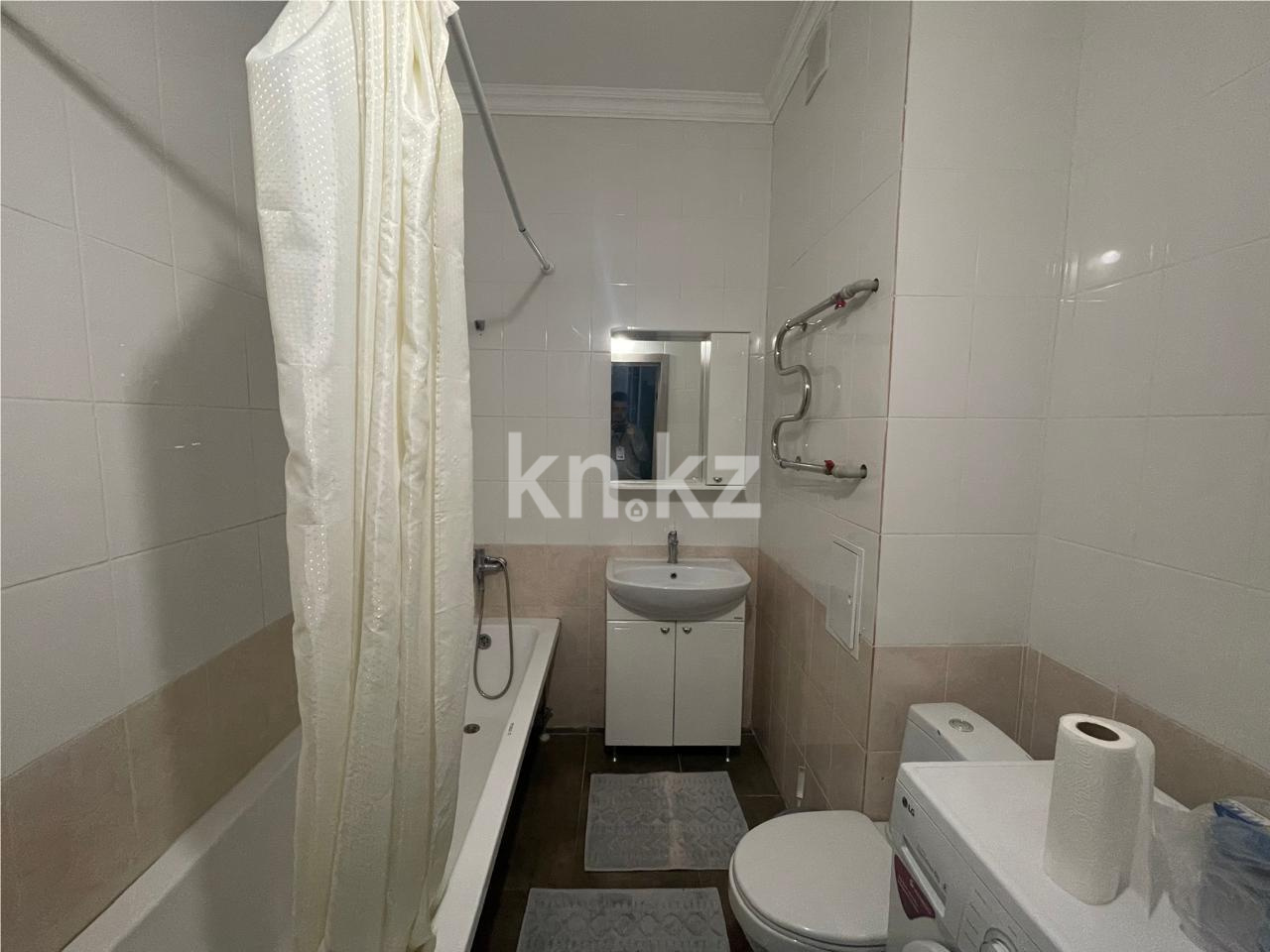 Продажа 1-комнатной квартиры, 27 м², ул. Омарова в Астане - фото 3