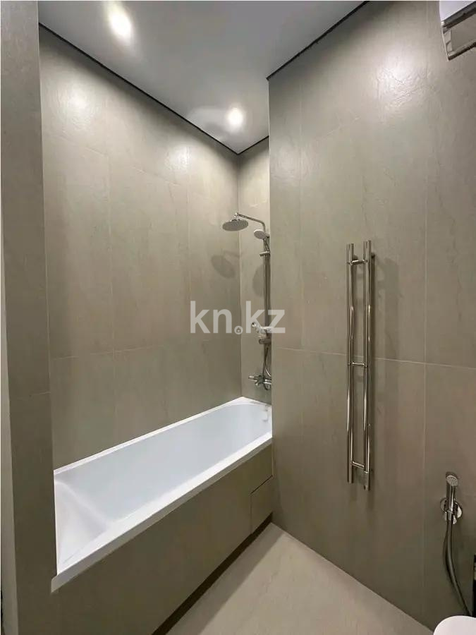 Продажа 2-комнатной квартиры, 57 м², ул. Розыбакиева, дом  197/2 в Алматы - фото 3