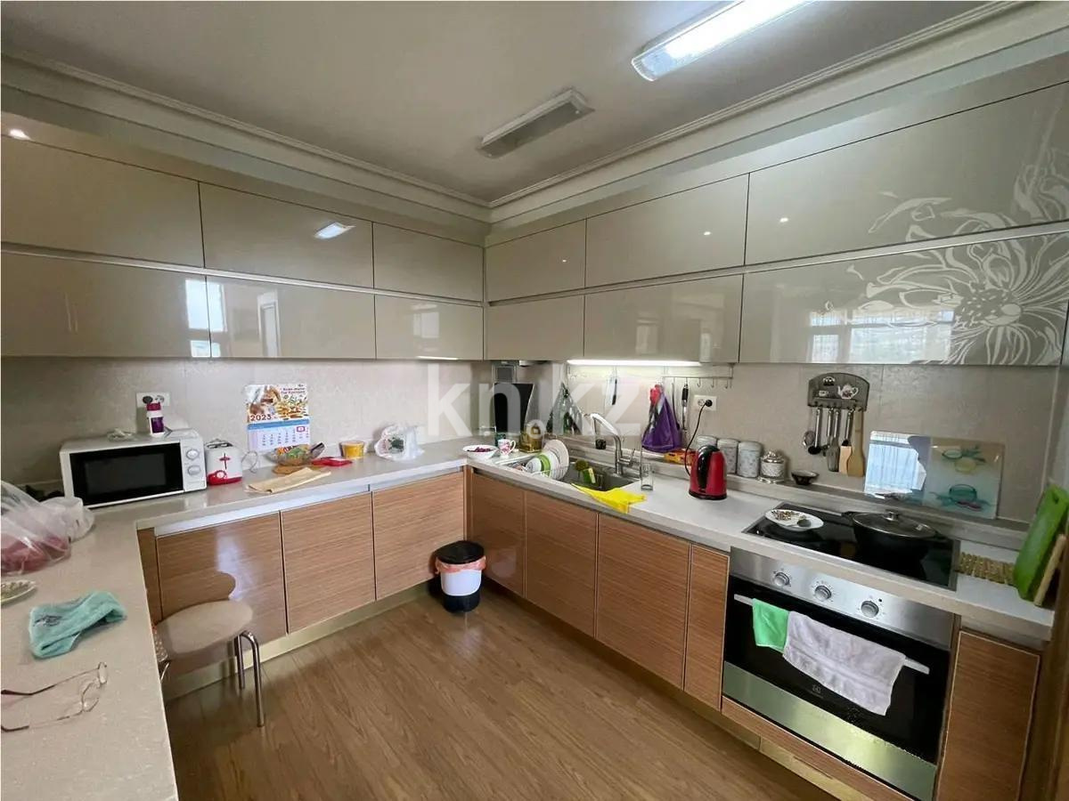 Продажа 4-комнатной квартиры, 150 м² в Алматы - фото 3