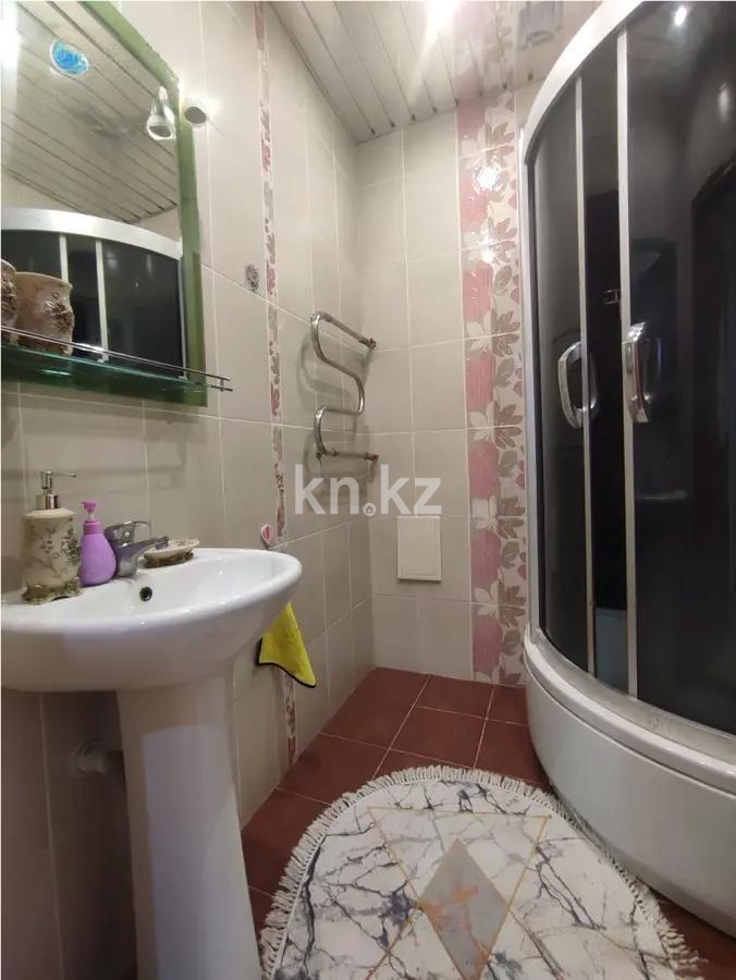 Продажа 2-комнатной квартиры, 70 м², ул. Кумисбекова, дом  3а в Астане - фото 4