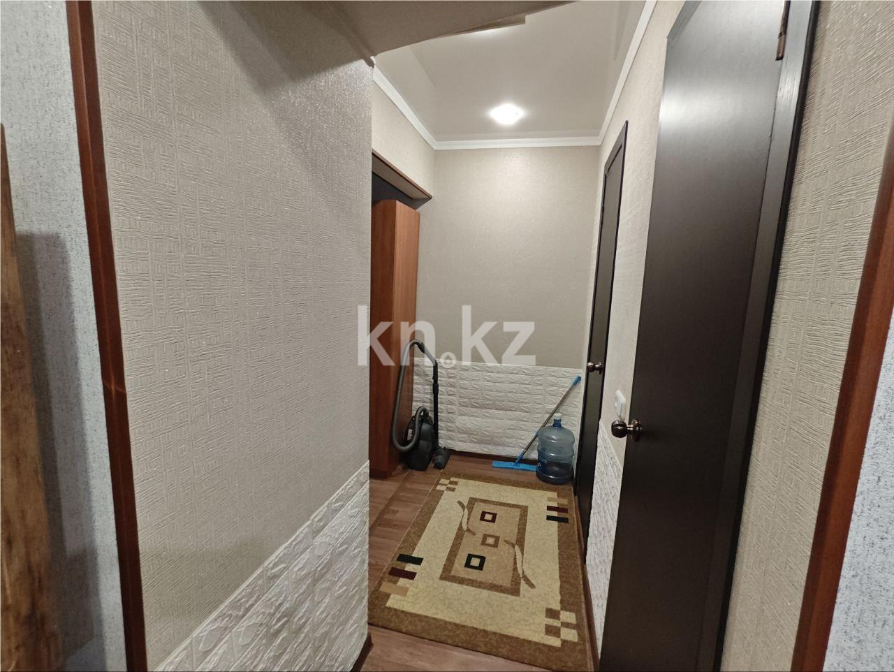 Продажа 1-комнатной квартиры, 41 м², мкр. Степной-4 в Караганде - фото 9