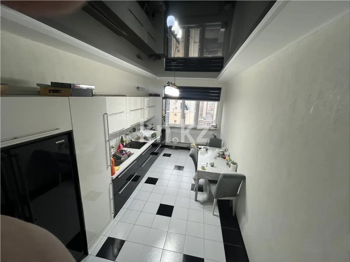 Продажа 3-комнатной квартиры, 120 м², ул. Габдуллина, дом  17/1 в Астане - фото 4