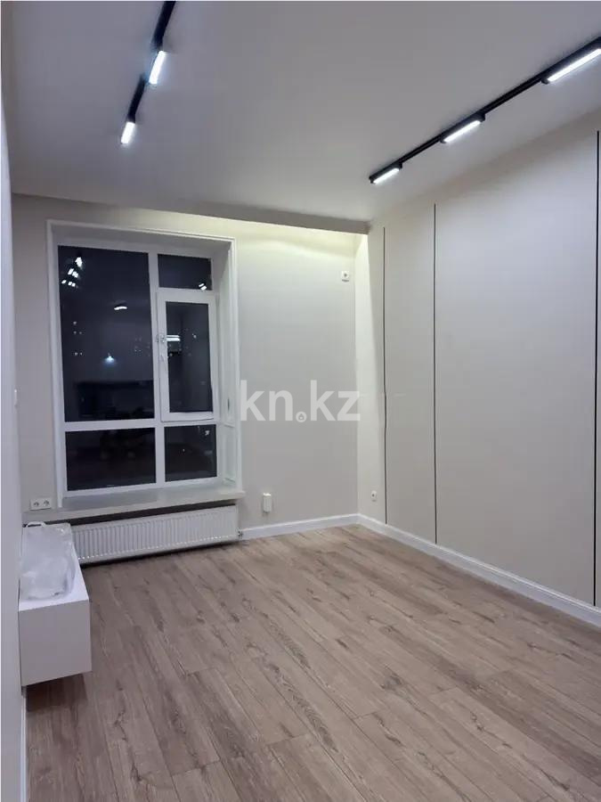 Продажа 2-комнатной квартиры, 37 м², ул. Е-15, дом  13 в Астане