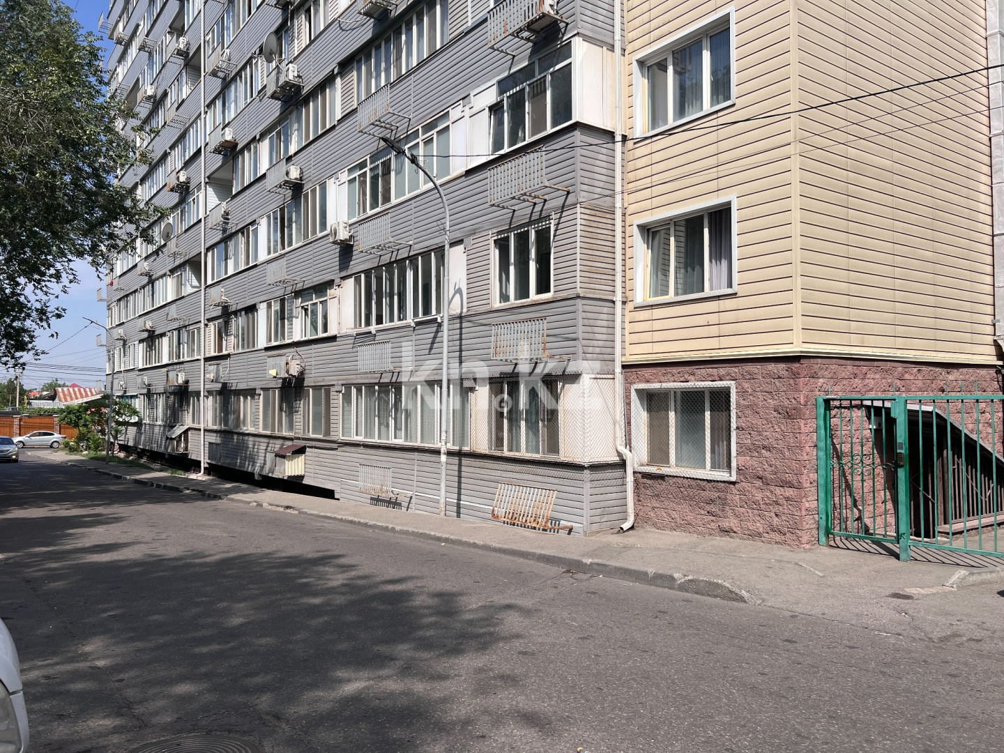 Продажа 2-комнатной квартиры, 55 м² в Алматы - фото 13