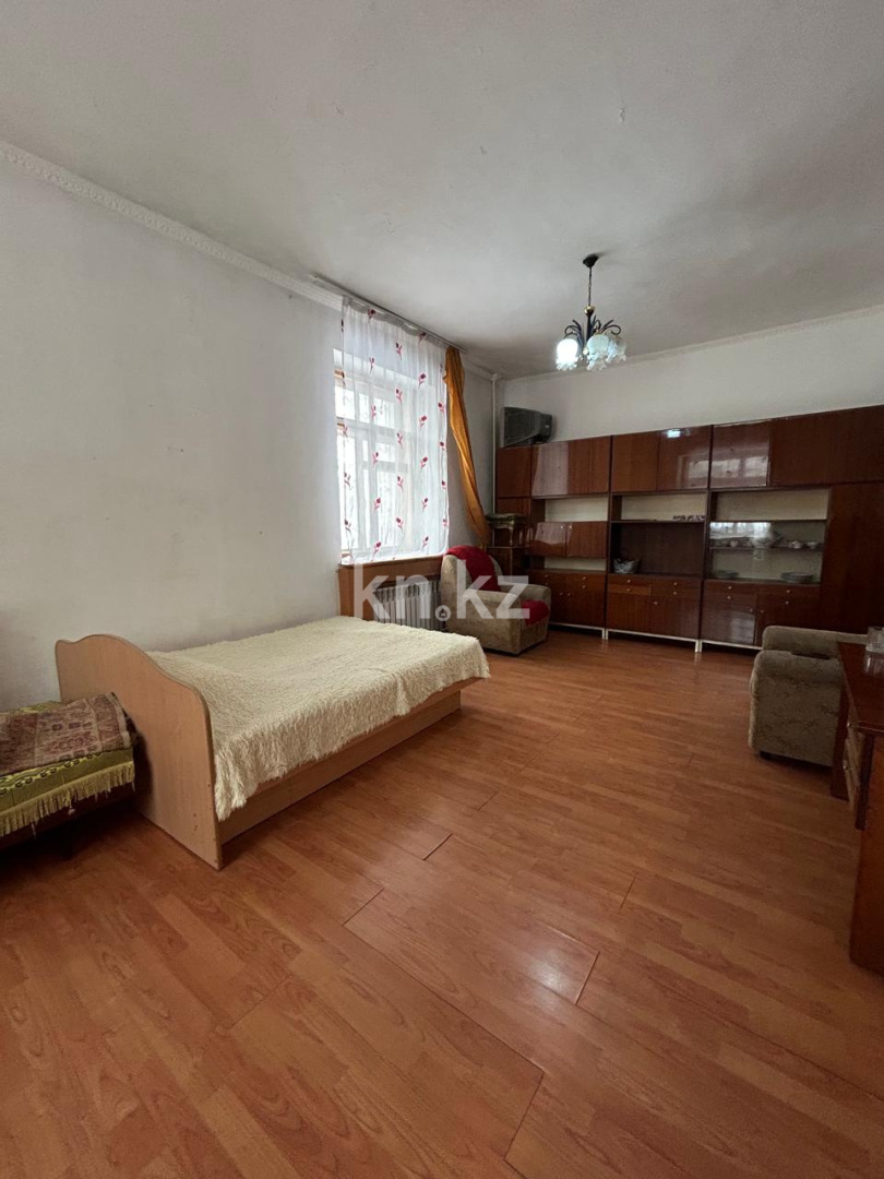 Продажа 1-комнатной квартиры, 45 м² в Усть-Каменогорске - фото 3