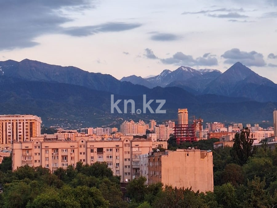 Аренда 2-комнатной квартиры посуточно, 50 м², ул. Баишева, дом  28 в Алматы