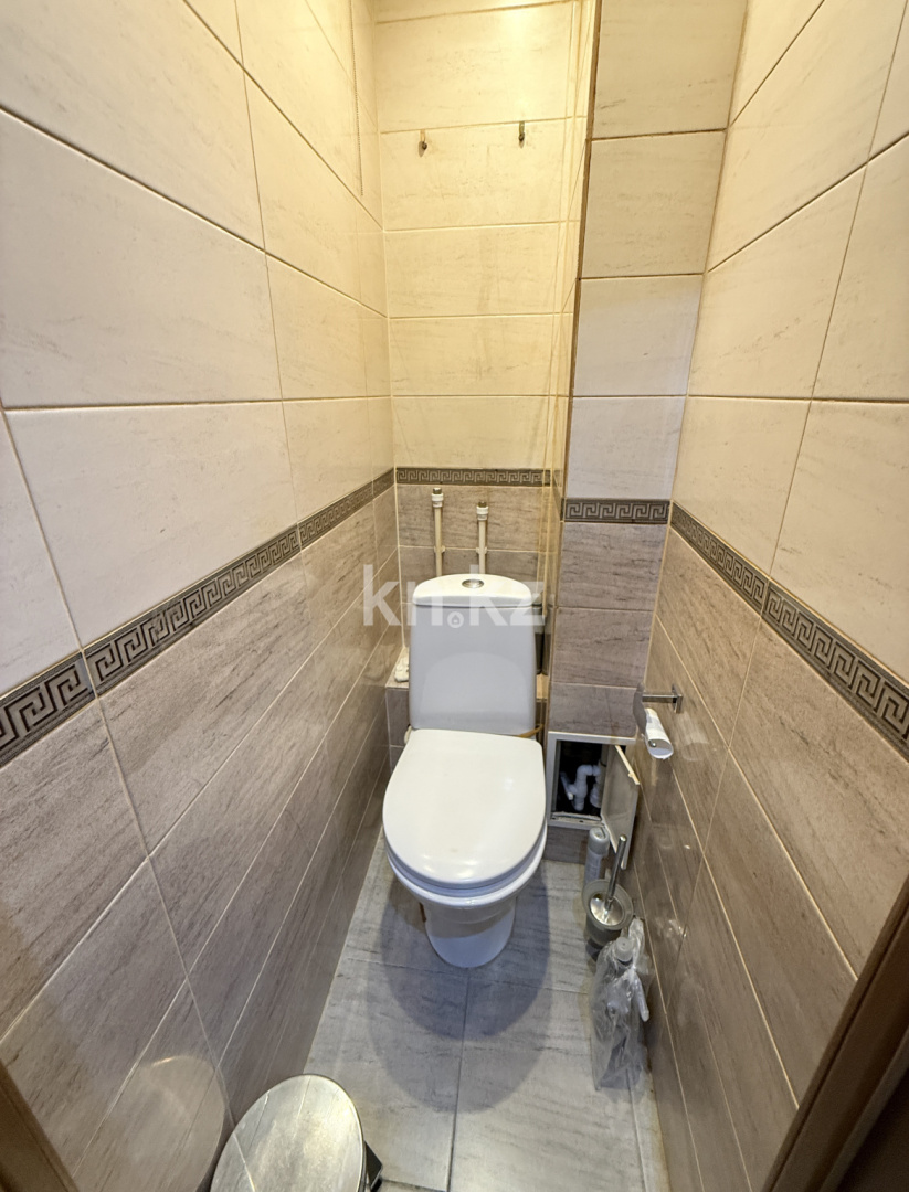 Продажа 3-комнатной квартиры, 48 м², ул. Муканова, дом  16/2 в Караганде - фото 14