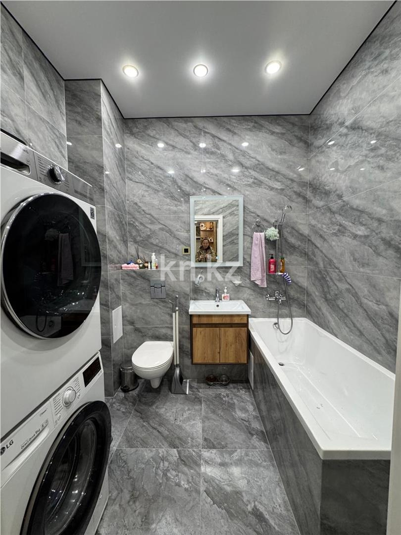 Продажа 5-комнатной квартиры, 140.2 м² в Астане - фото 17