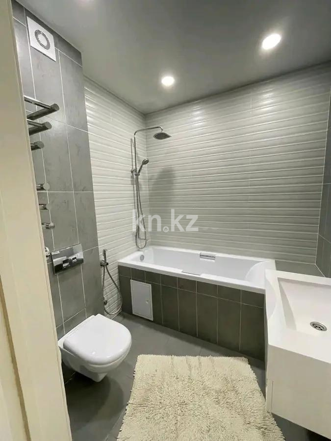 Продажа 3-комнатной квартиры, 136 м², пр. Мангилик Ел, дом  33/2 в Астане - фото 6