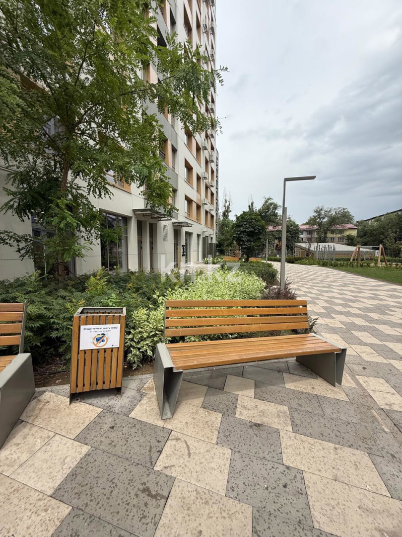 Продажа 4-комнатной квартиры, 111.6 м², Сейфуллина в Алматы - фото 26