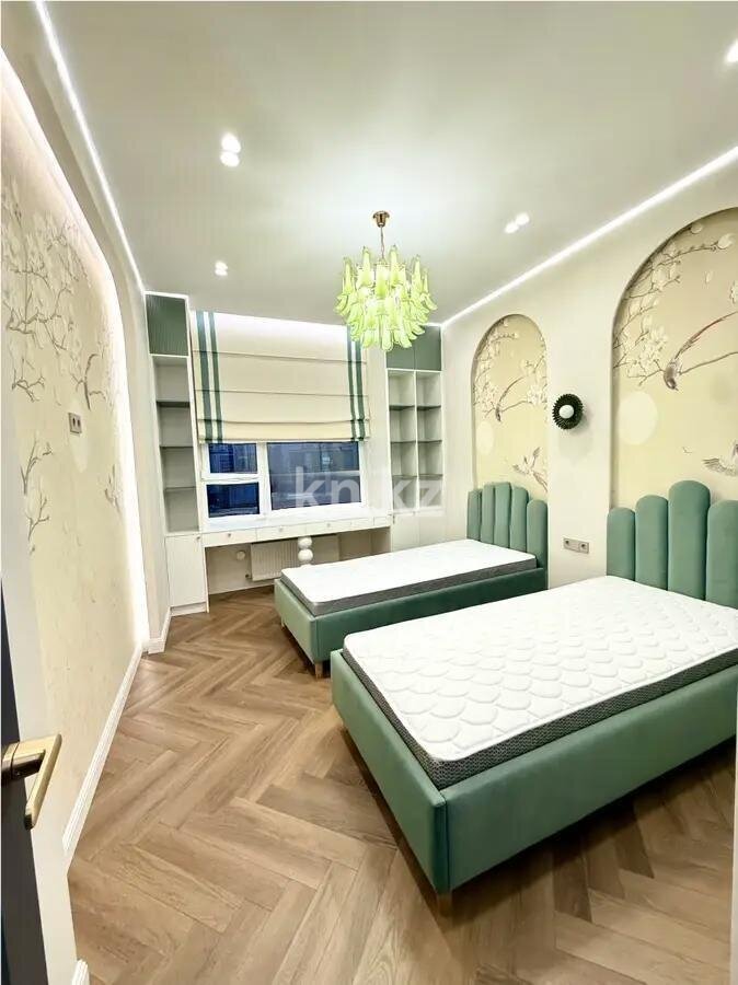Продажа 4-комнатной квартиры, 131 м² в Астане - фото 4