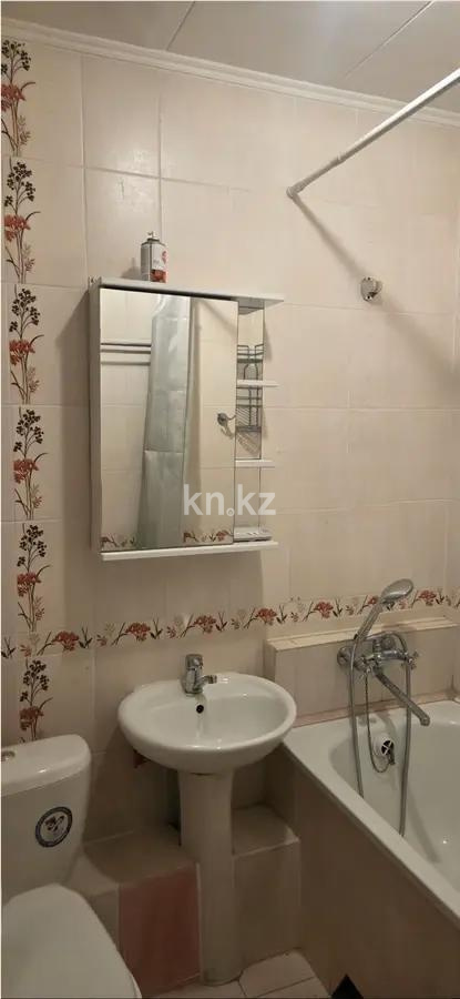 Продажа 2-комнатной квартиры, 42.4 м² в Алматы - фото 4