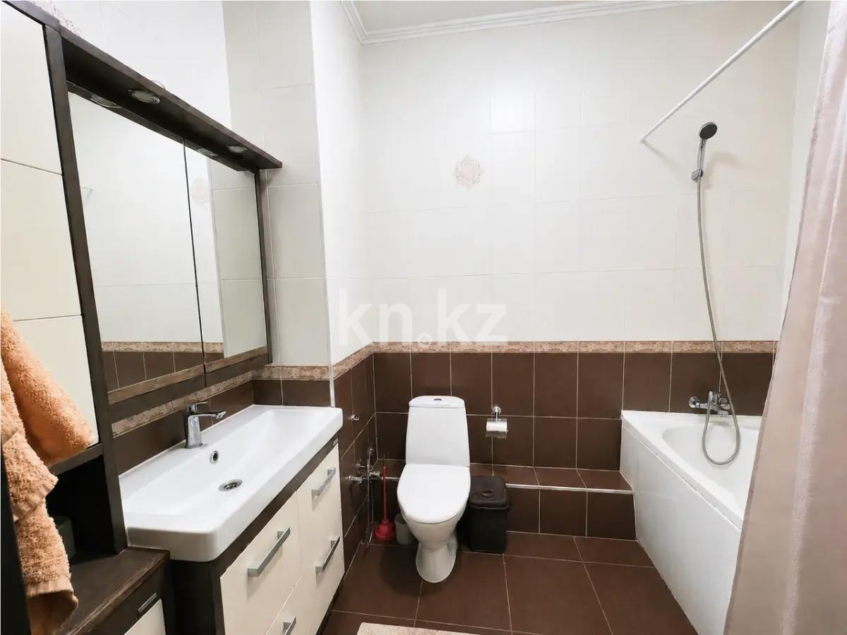 Продажа 4-комнатной квартиры, 180 м² в Астане