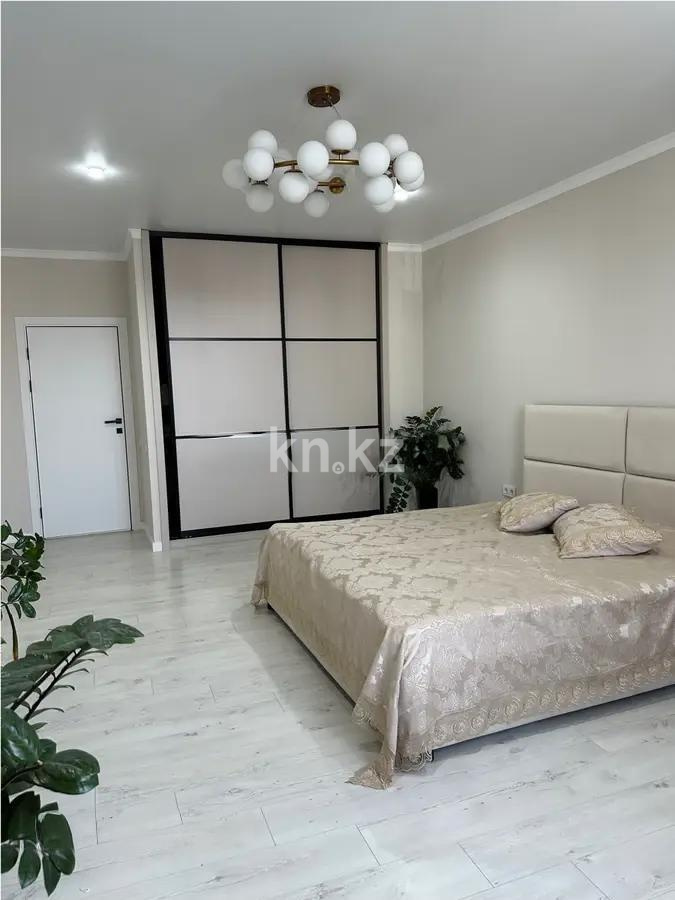 Продажа 2-комнатной квартиры, 79 м², ул. Навои, дом  39 в Алматы - фото 2