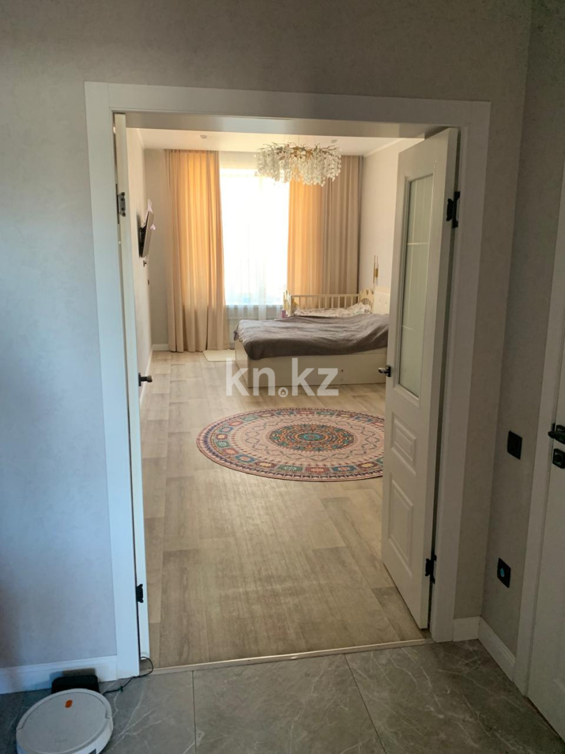 Продажа 2-комнатной квартиры, 68.1 м² в Караганде - фото 2