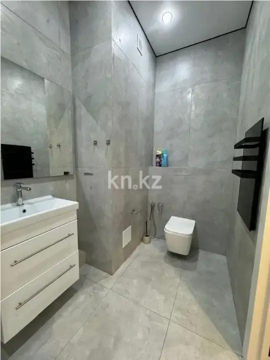 Продажа 2-комнатной квартиры, 59.8 м² в Алматы - фото 4