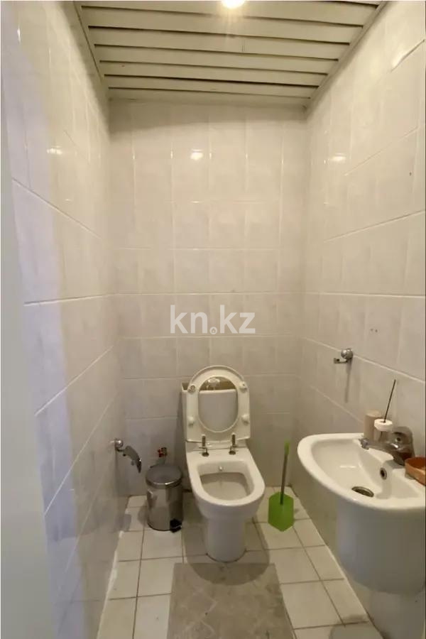 Продажа 3-комнатной квартиры, 72 м², пр. Богенбай батыра, дом  30 в Астане - фото 5