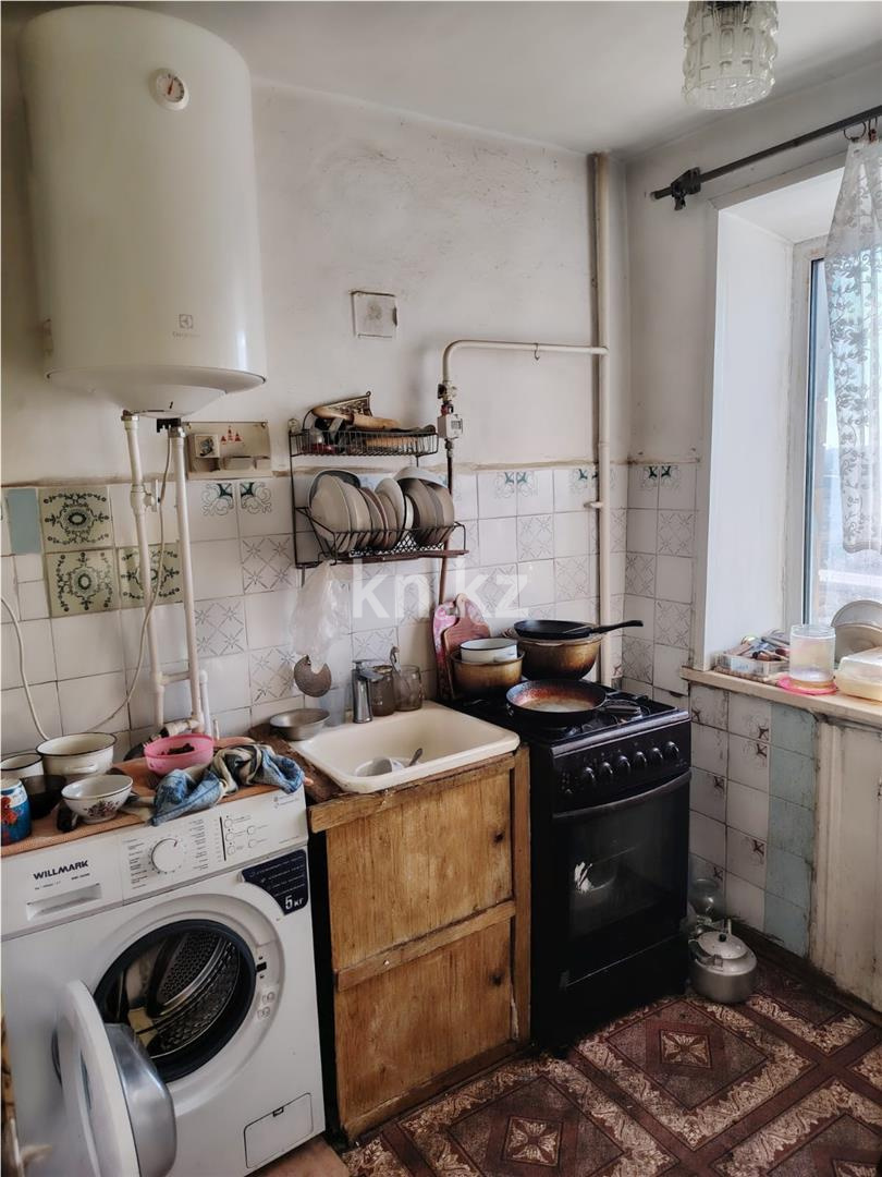 Продажа 4-комнатной квартиры, 61 м², мкр-н 21 в Караганде - фото 14