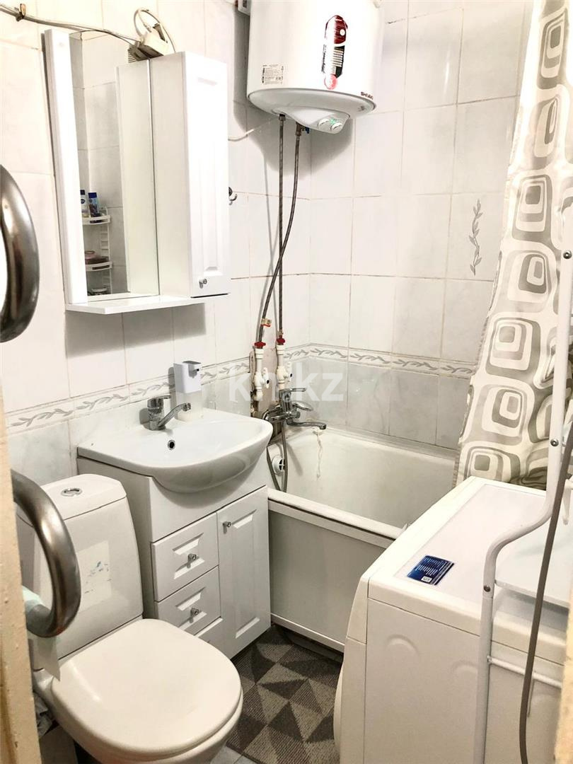 Продажа 2-комнатной квартиры, 44 м², мкр-н 13 в Караганде - фото 10