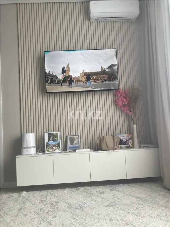 Продажа 1-комнатной квартиры, 28 м², ул. Сыбызгы, дом  100 стр в Алматы