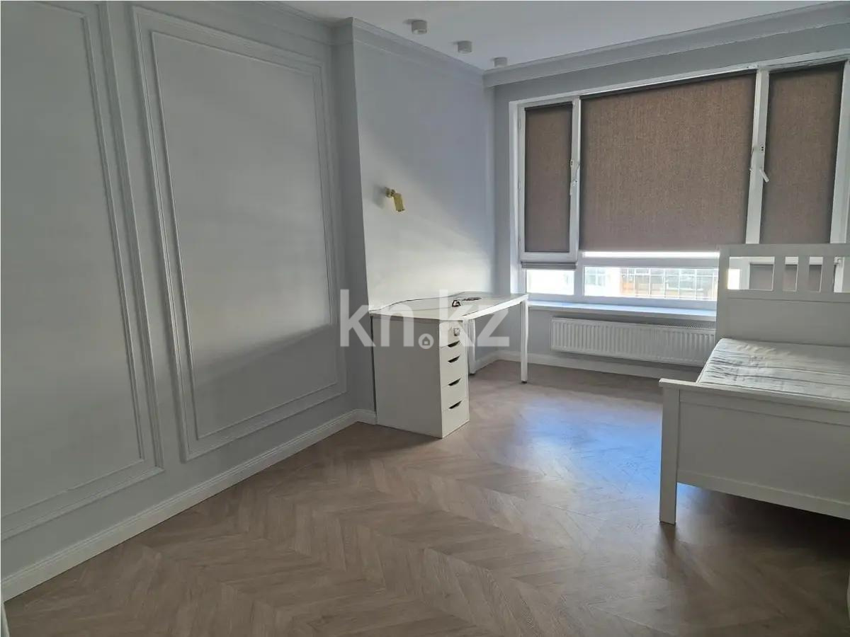 Продажа 3-комнатной квартиры, 90 м², ул. Орынбор, дом  12 в Астане - фото 2