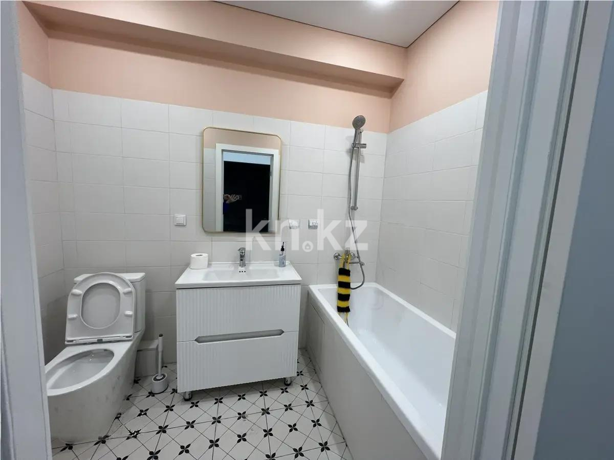 Продажа 2-комнатной квартиры, 67 м² в Алматы - фото 3