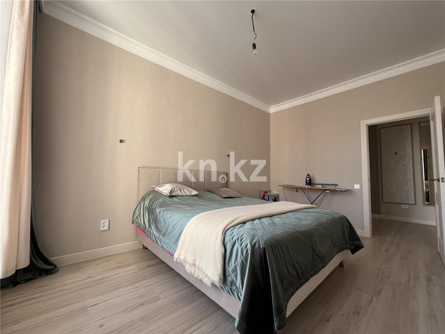 Продажа 2-комнатной квартиры, 64 м², ул. Ашимова, дом  21 в Караганде - фото 2