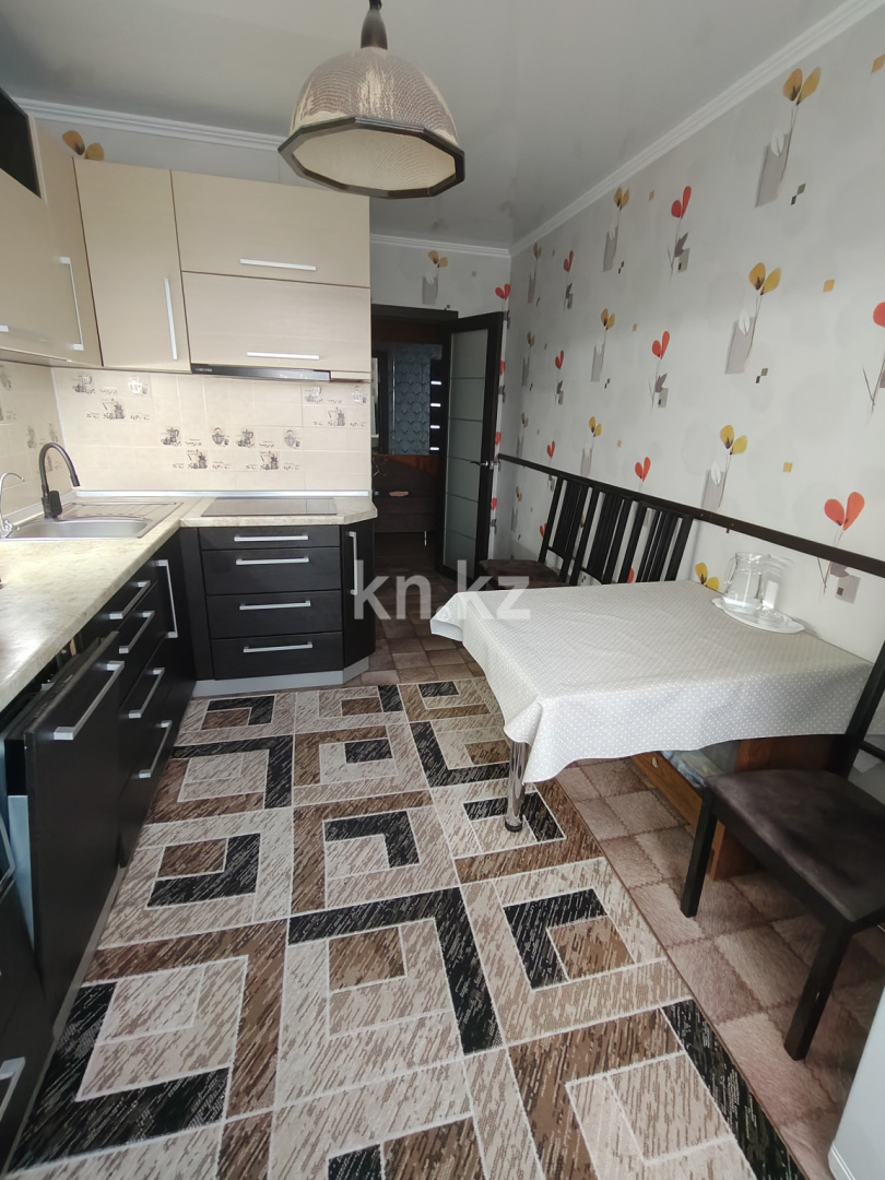 Продажа 4-комнатной квартиры, 87.6 м² в Караганде - фото 2