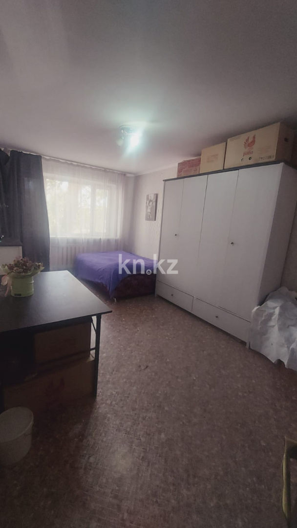 Продажа 4-комнатной квартиры, 76 м², 1 кв-л, дом  14 в Караганде - фото 8