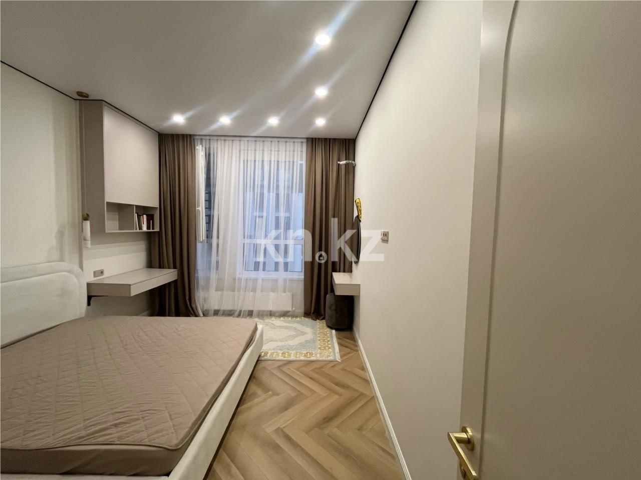 Продажа 4-комнатной квартиры, 105 м² в Астане - фото 3