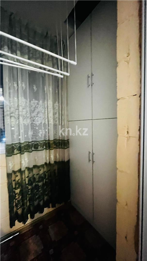 Продажа 1-комнатной квартиры, 35 м², ул. Момышулы в Караганде - фото 8