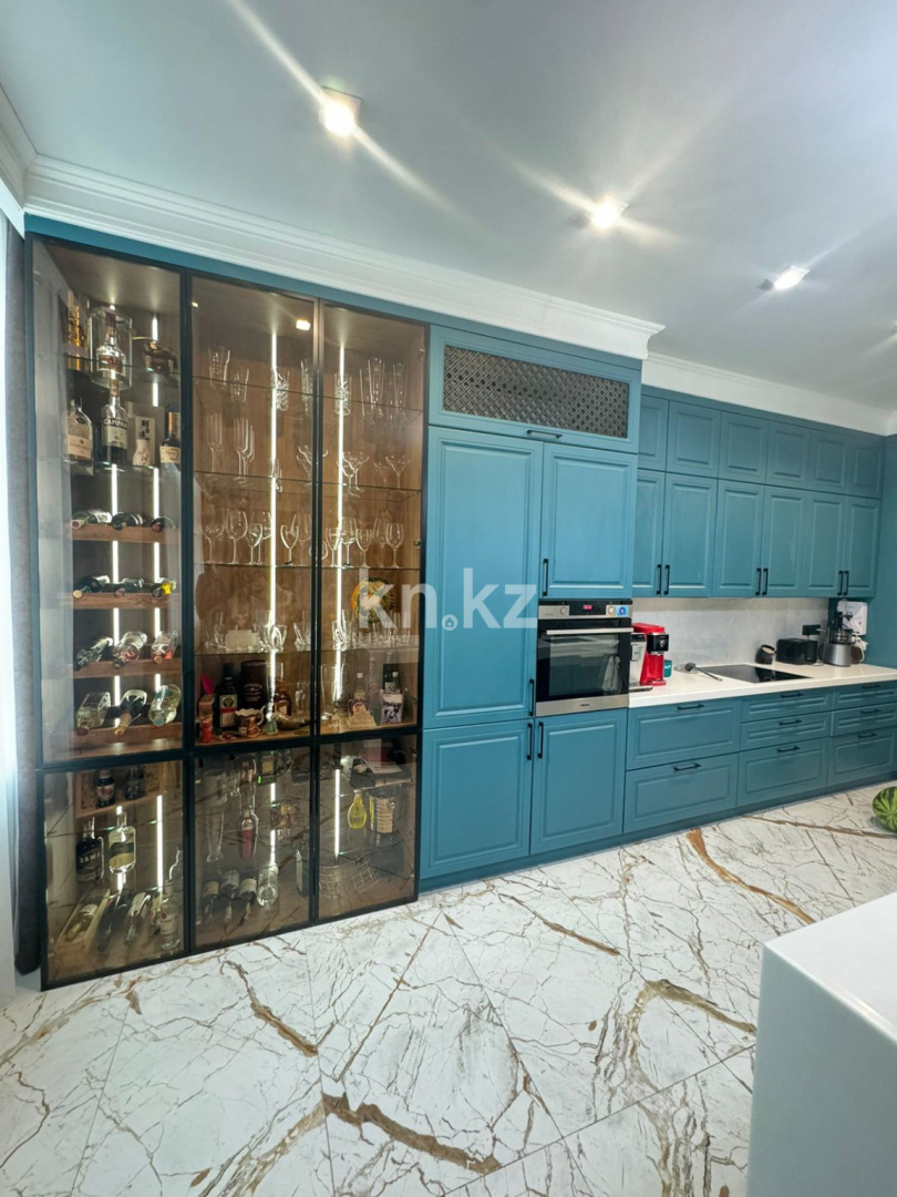 Продажа 3-комнатной квартиры, 132 м², ул. Сыганак, дом  62/3 в Астане - фото 2