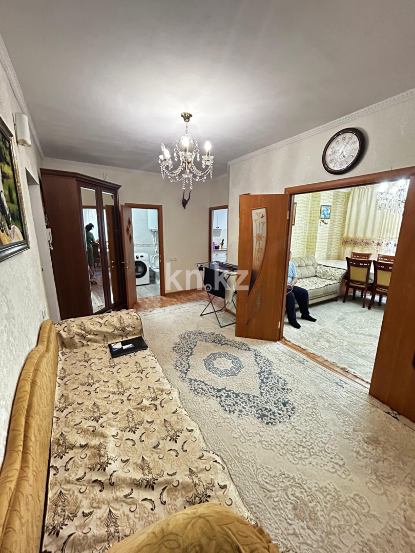 Продажа 2-комнатной квартиры, 68 м², пр. Шахтеров, дом  31а в Караганде - фото 3